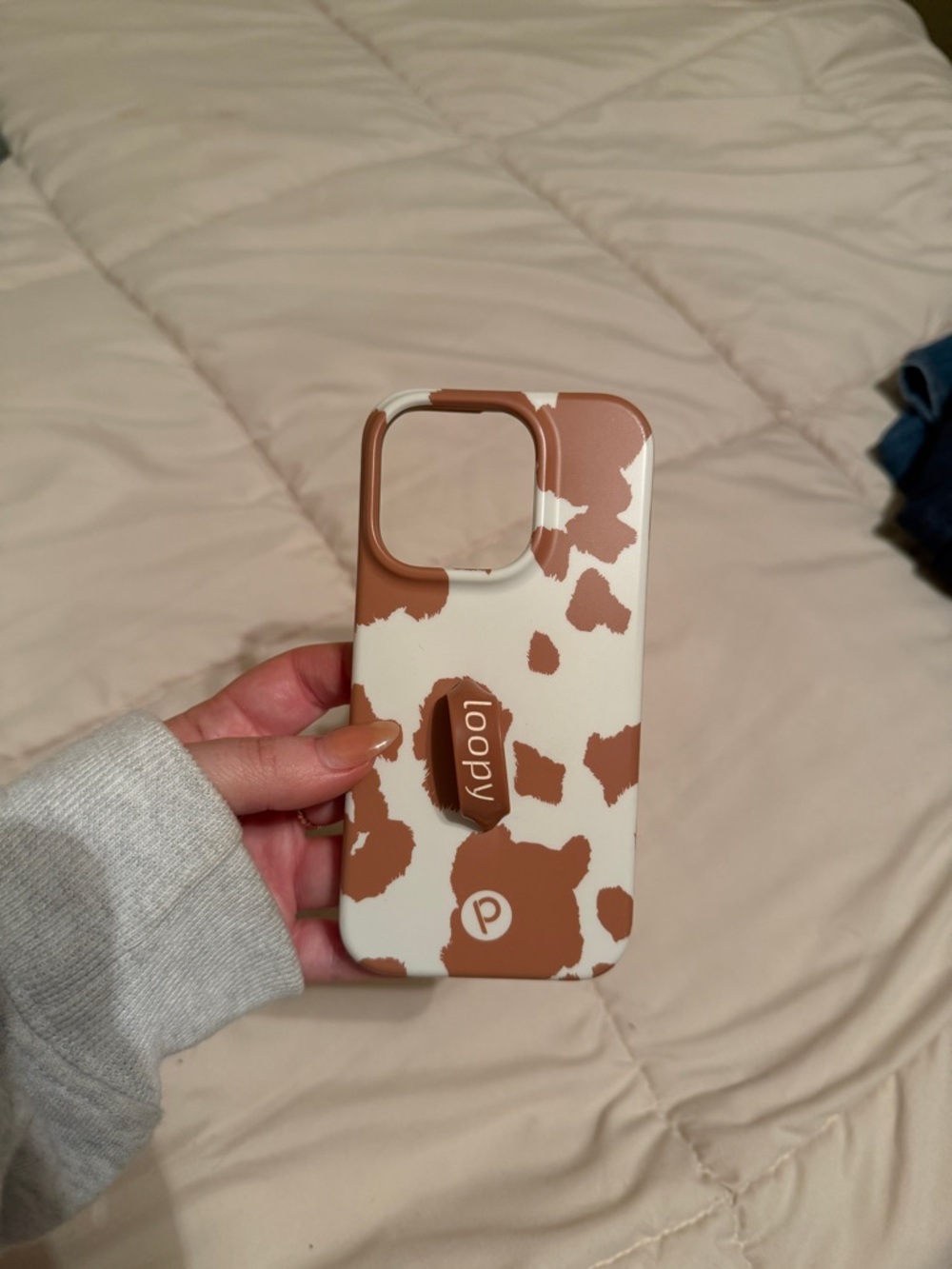 Loopy iPhone 14 Pro Cow Case